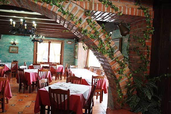 Hotel Restaurante La Parra Ля Франка Экстерьер фото